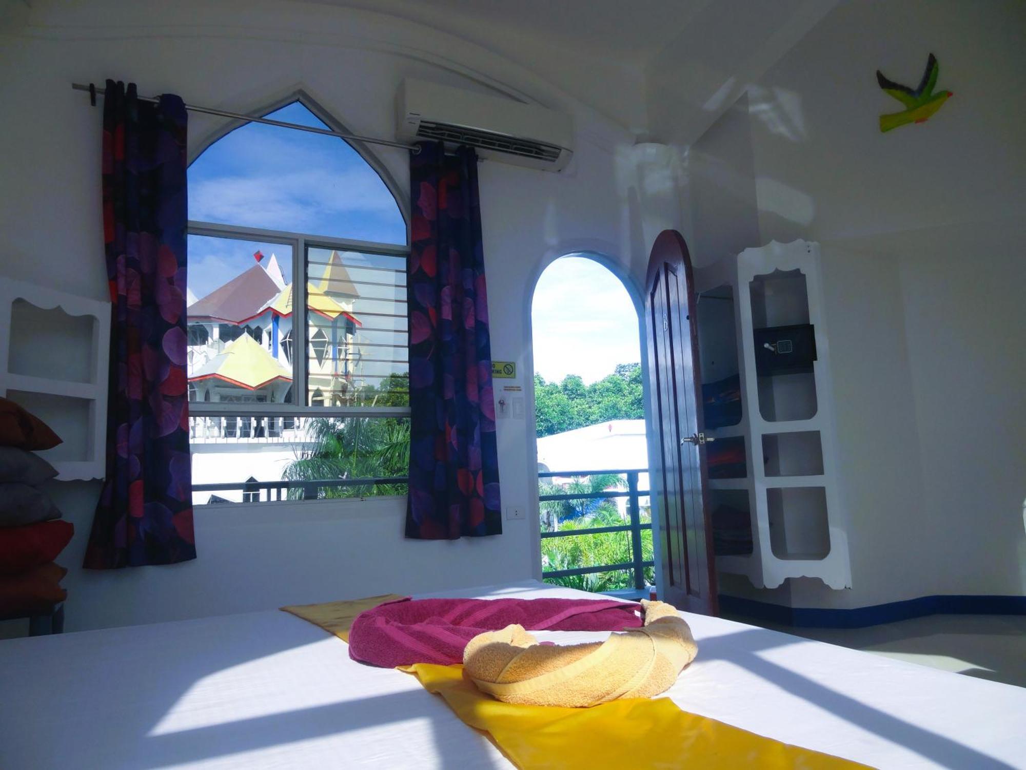 Mg Chateau Resort Эль-Нидо Экстерьер фото